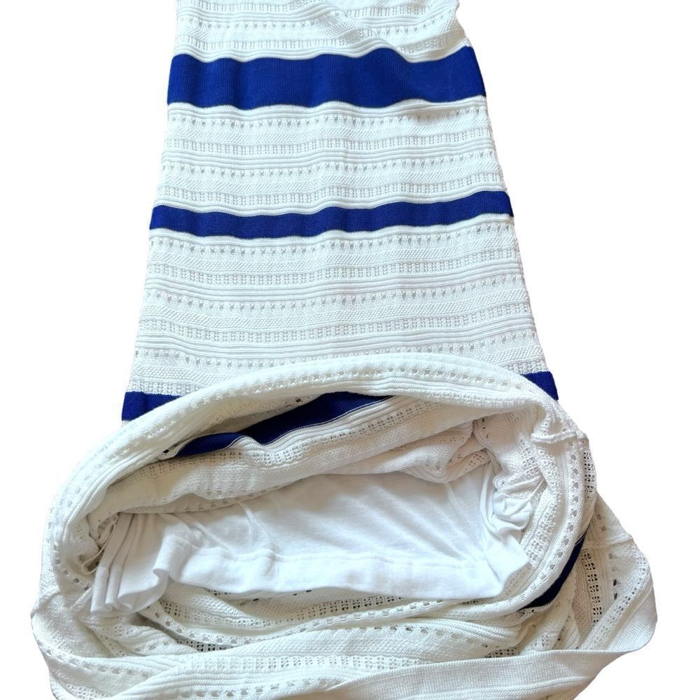 VICTORIAS SECRET LONG CROCHET MAXI BOHO DRESS - Picture 4 of 16